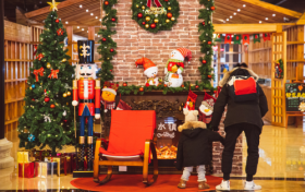 圣诞即将热烈登场！用正确打开方式点亮小镇浪漫篇章！